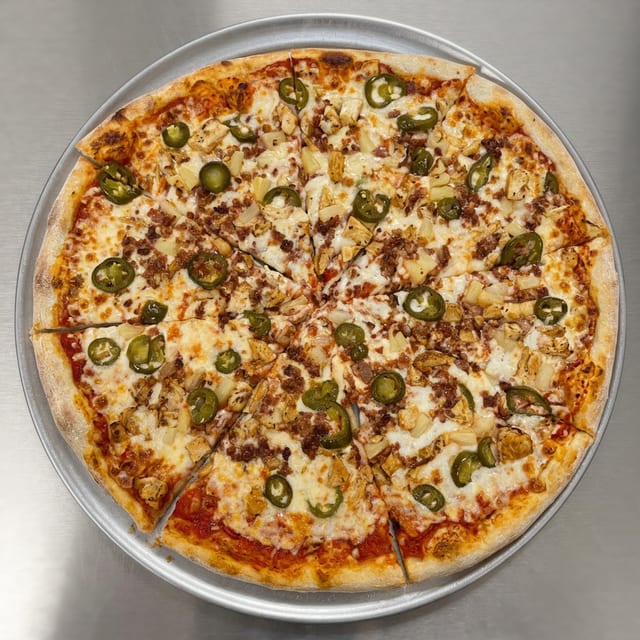 Spicy Hawaiian Chicken Pizza (X-Large 24").