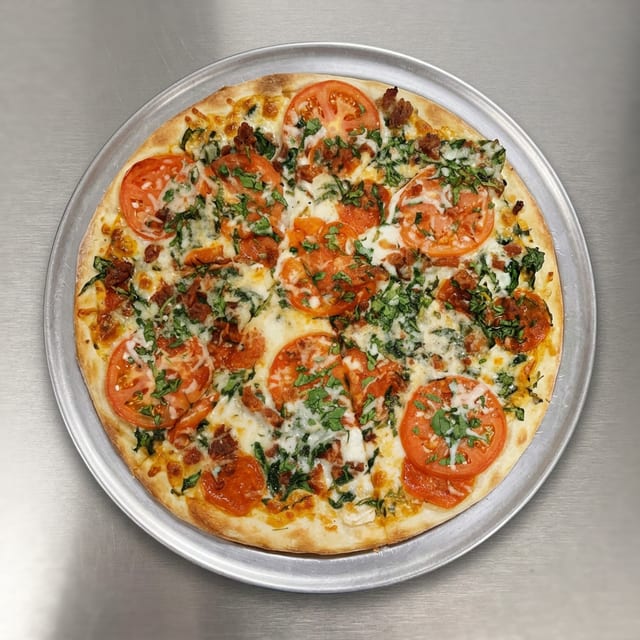 Chicken Pesto Pizza (Large 18").